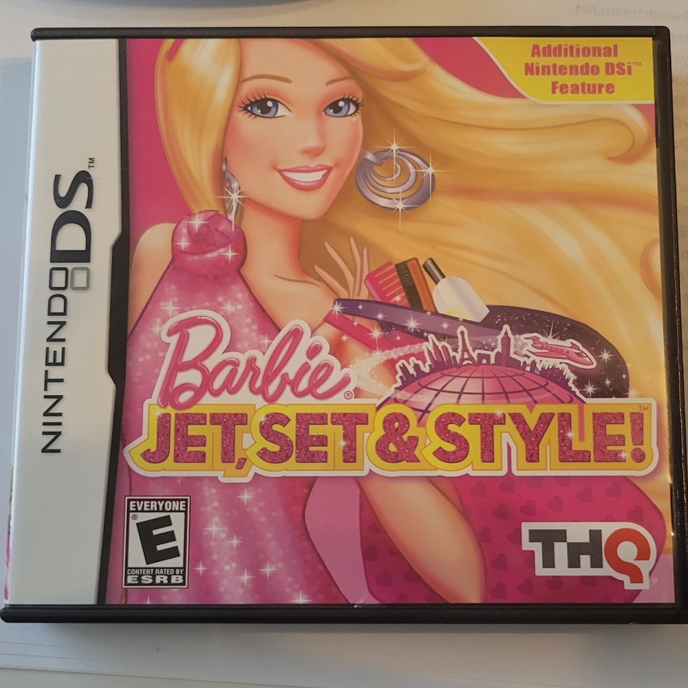 EUC Nintendo DS Barbie Jet, Set & Done game